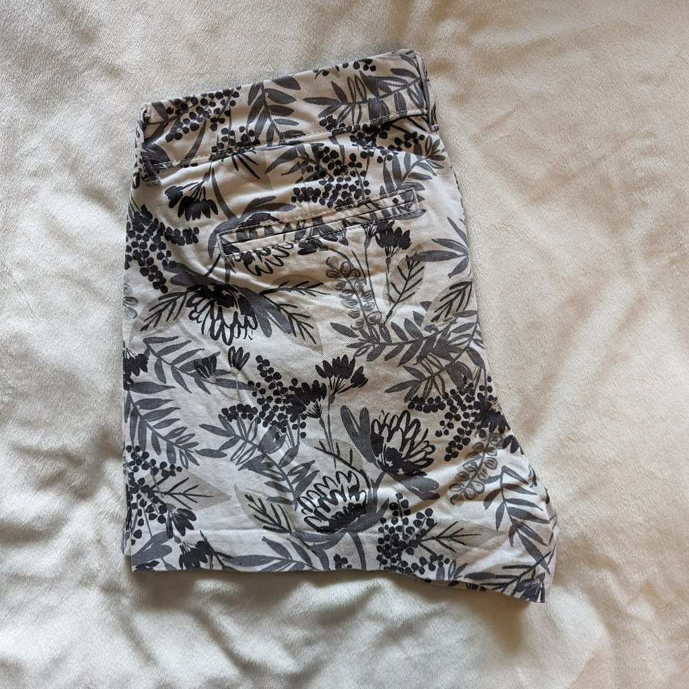 Old Navy Printed Pixie Shorts